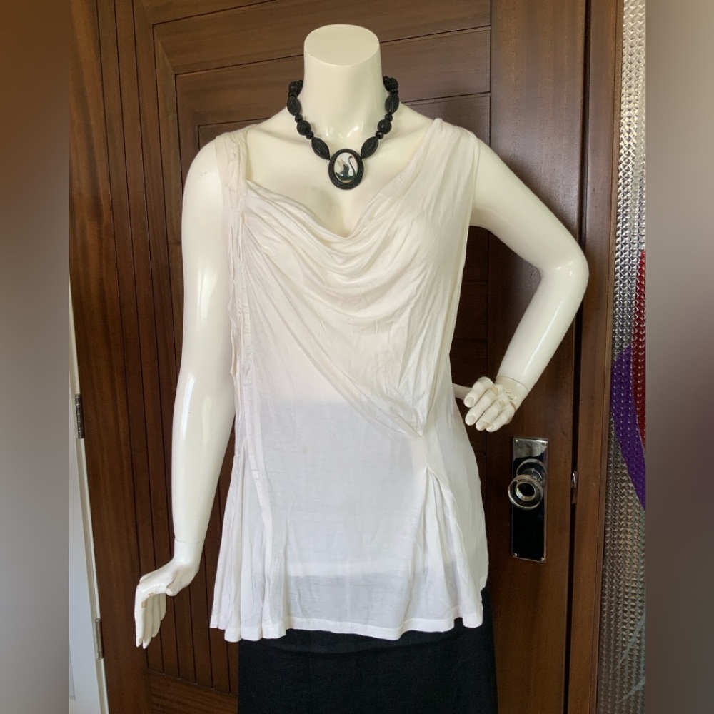 MIILLA Roman Style Sleeveless Draped Top